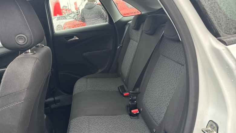 Vauxhall Crossland 1.2 Turbo Design 5dr Petrol Hatchback